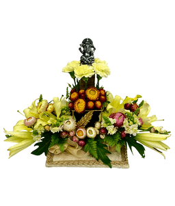 Divine Bloom Ganpati Arrangement