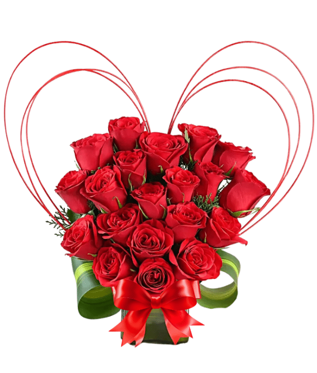 heart shaped red roses vase boquet